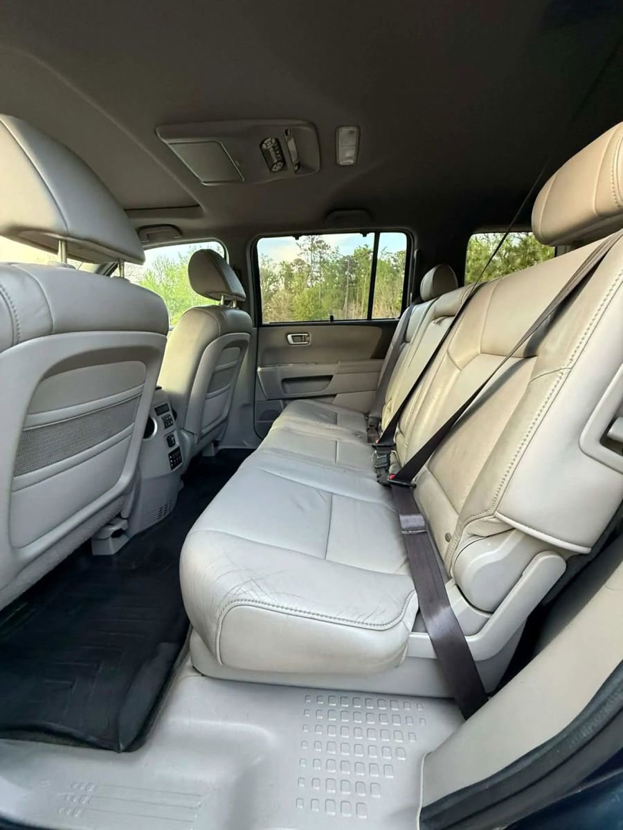 Used 2011 Honda Pilot Touring image 5