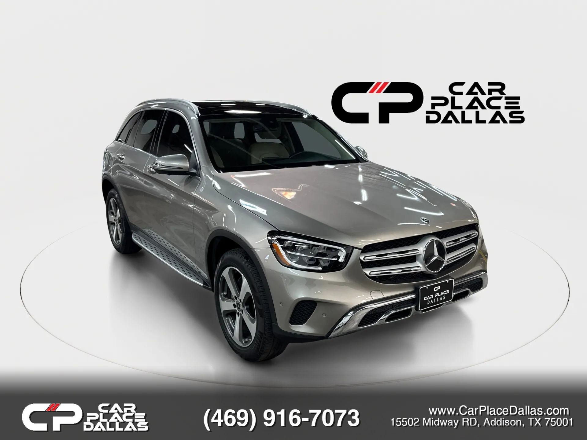 Used 2021 Mercedes-Benz GLC 300 w/ Premium Package image 2