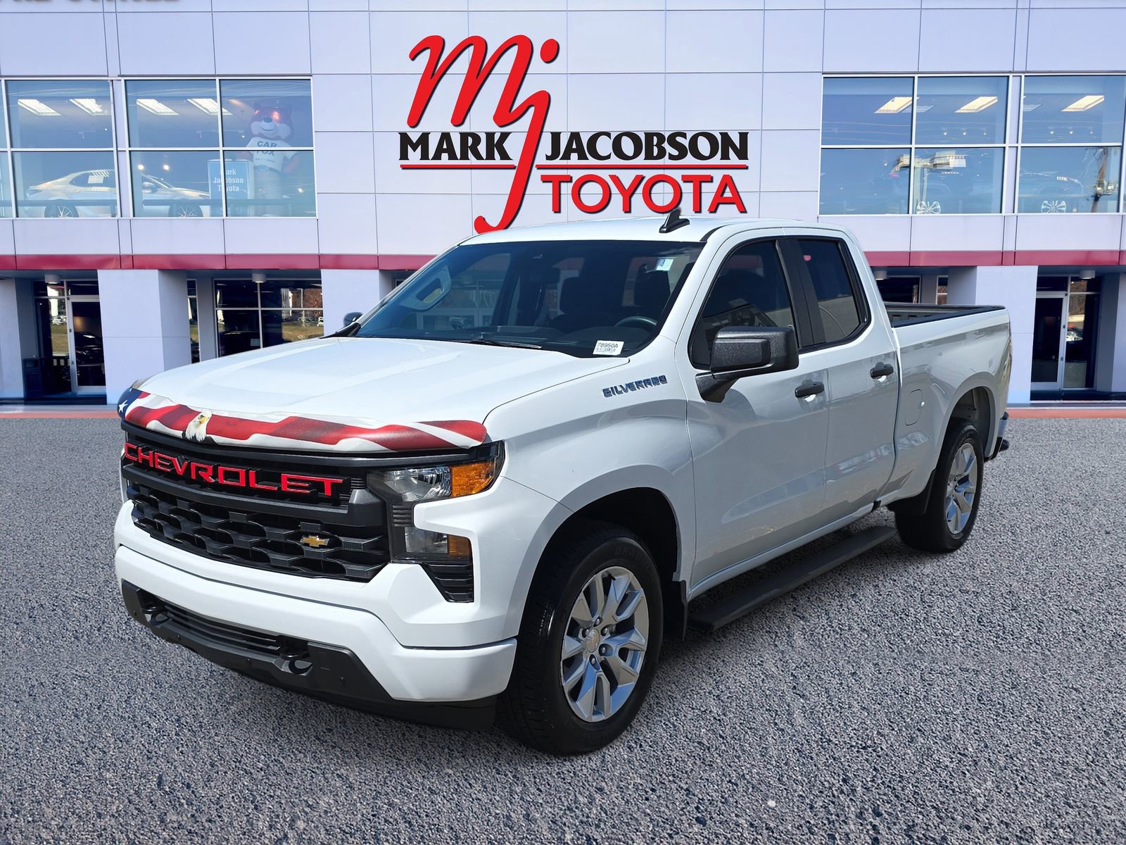 Used 2024 Chevrolet Silverado 1500 Custom