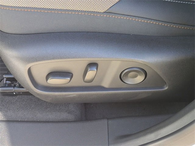 New 2026 Chevrolet Equinox ACTIV w/ Safety and Technology Package image 11