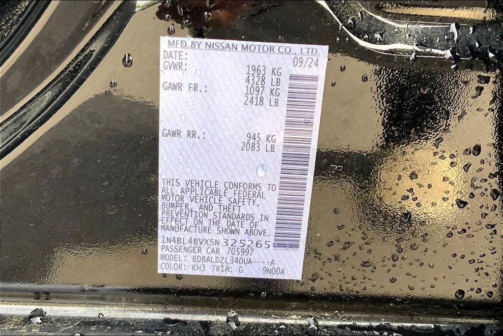 Used 2025 Nissan Altima 2.5 S image 14