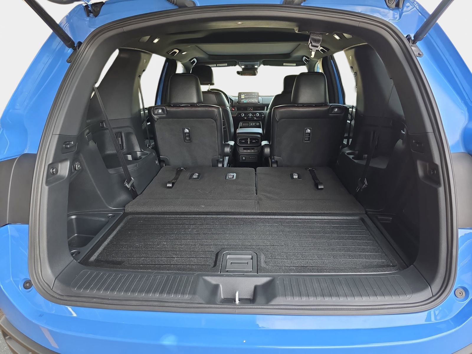 Certified 2025 Honda Pilot TrailSport image 14