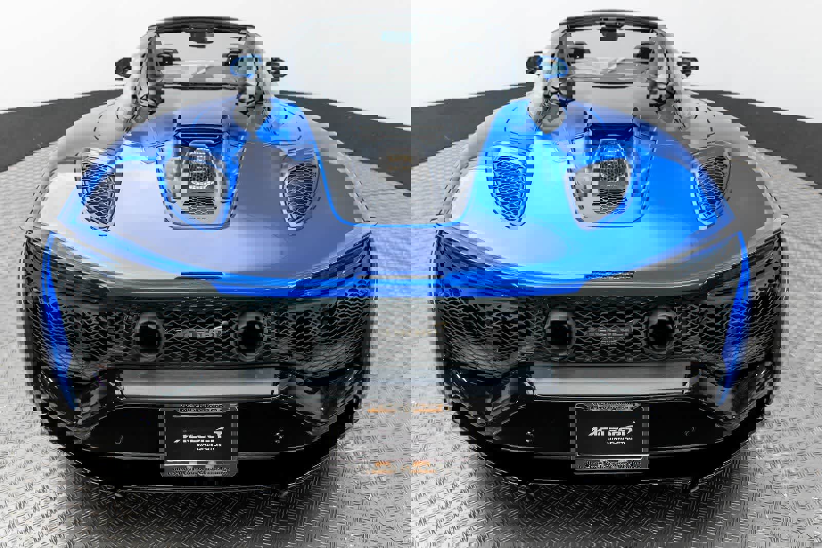 New 2025 McLaren Artura Spider image 9