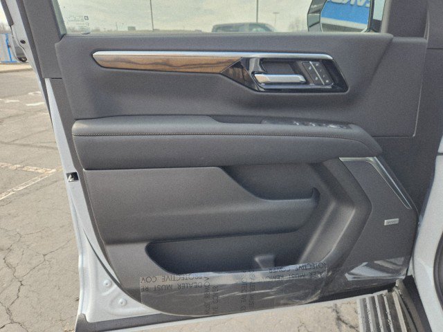 New 2026 Chevrolet Suburban High Country image 33