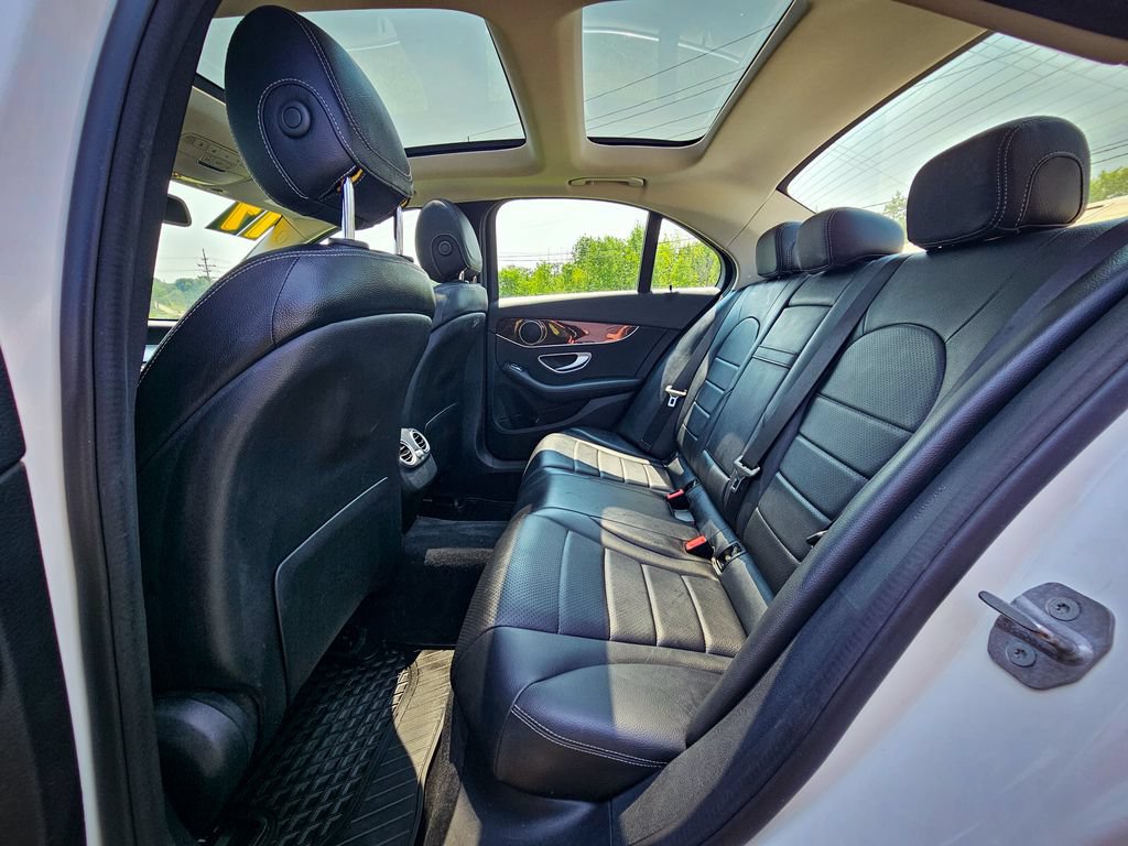 Used 2017 Mercedes-Benz C 300 4MATIC Sedan image 32