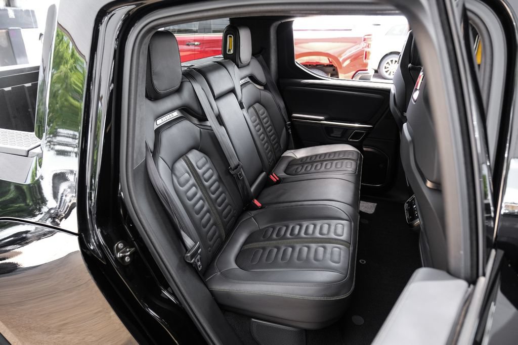 Used 2023 Rivian R1T Adventure AWD/4WD image 36