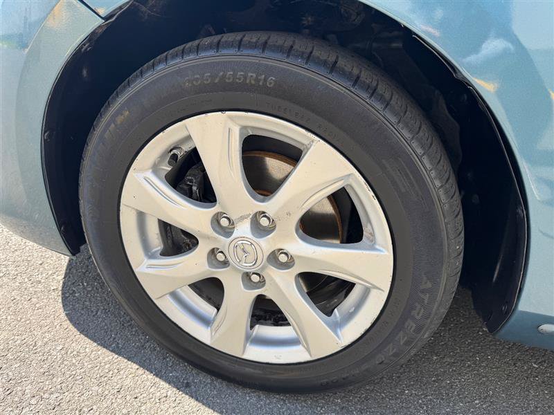 Used 2010 MAZDA MAZDA3 i Touring FWD image 16