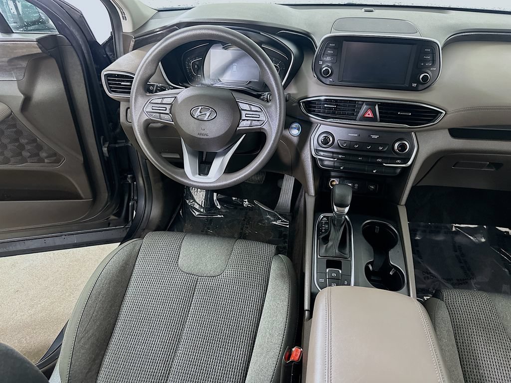 Used 2020 Hyundai Santa Fe SEL FWD image 17