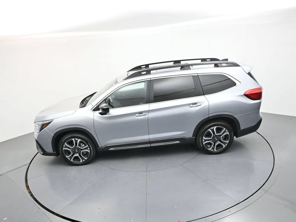 Used 2025 Subaru Ascent Limited w/ Popular Package #2 AWD/4WD image 28