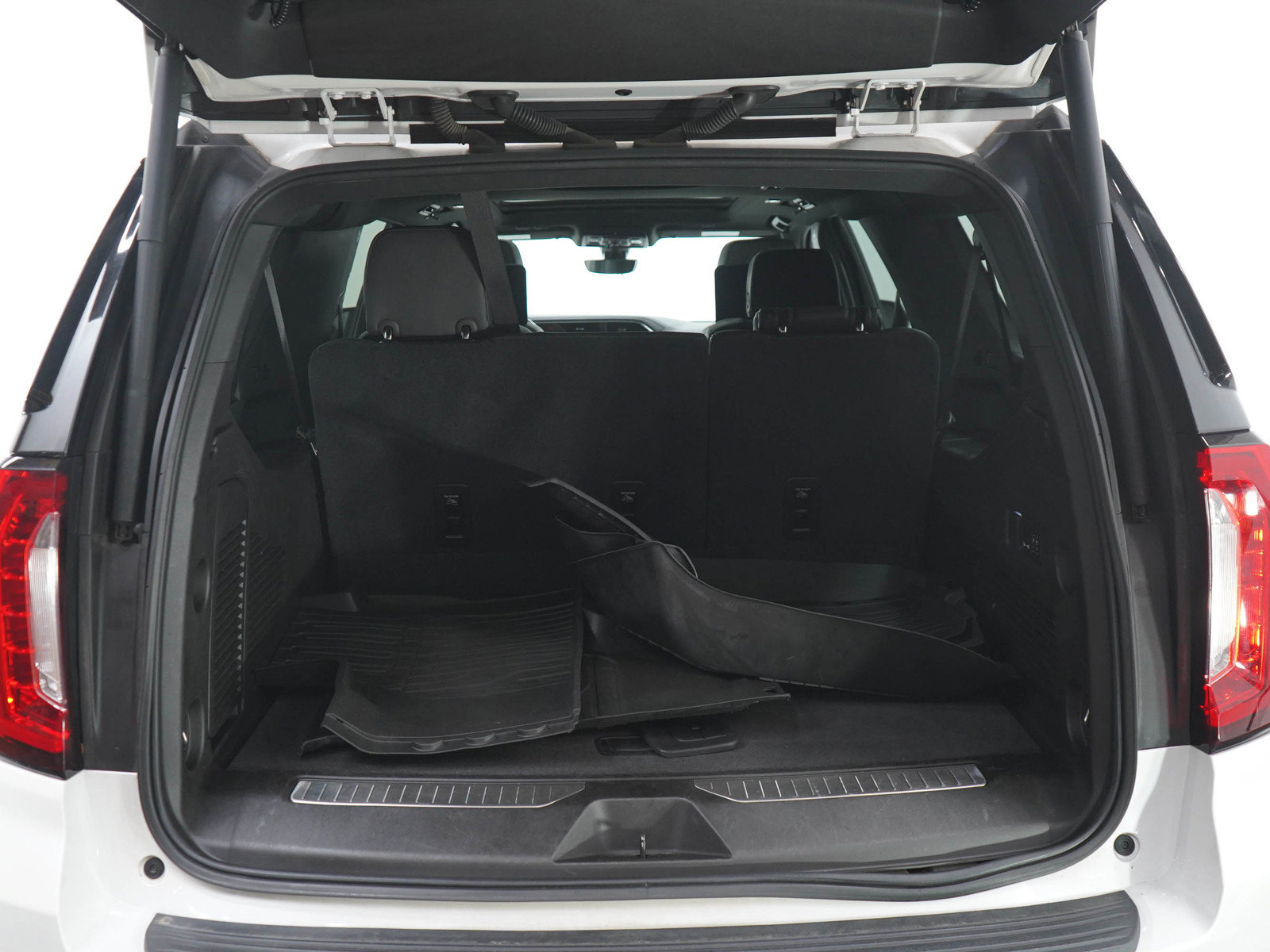 Used 2021 GMC Yukon XL Denali w/ Denali Ultimate Package AWD/4WD image 18