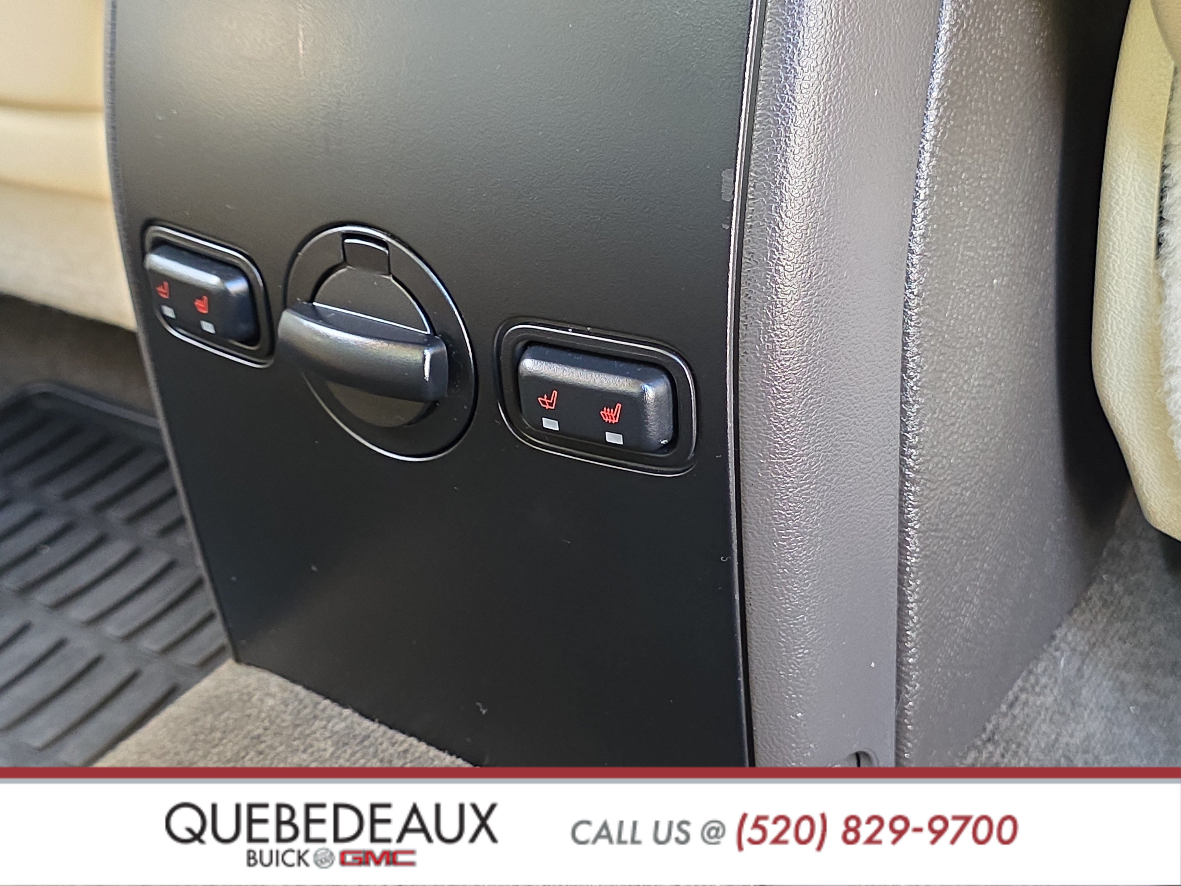Used 2013 Lincoln MKS FWD image 29