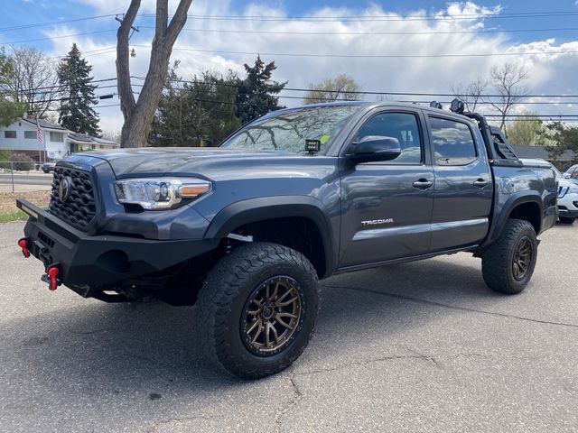 Used 2020 Toyota Tacoma TRD Off-Road image 1