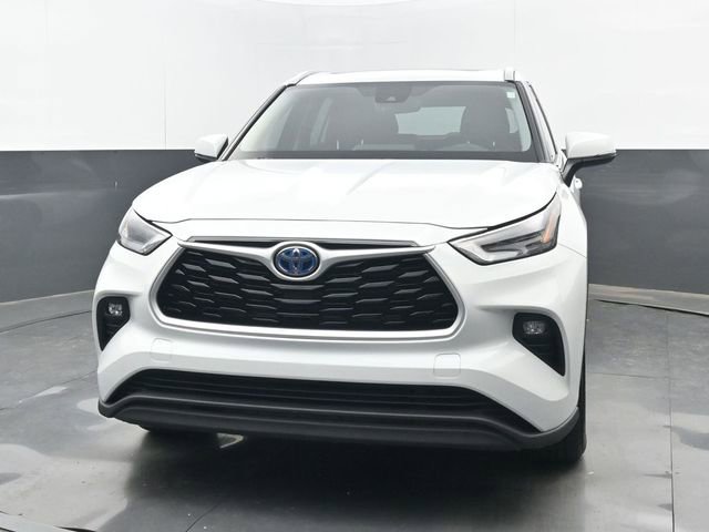 Used 2022 Toyota Highlander XLE image 19