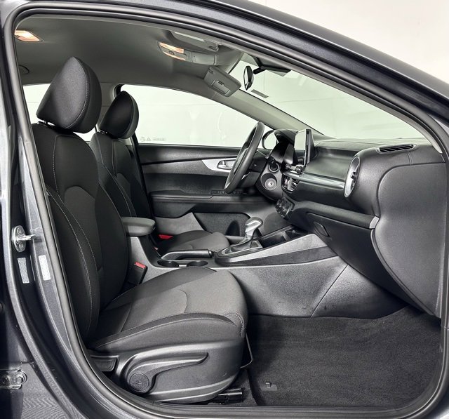 Used 2024 Kia Forte LXS image 29