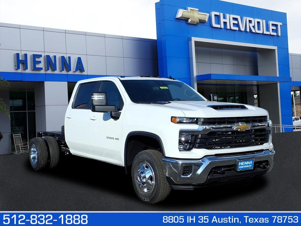 New 2026 Chevrolet Silverado 3500 LT image 1