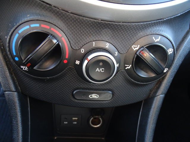 Used 2014 Hyundai Accent GS FWD image 10