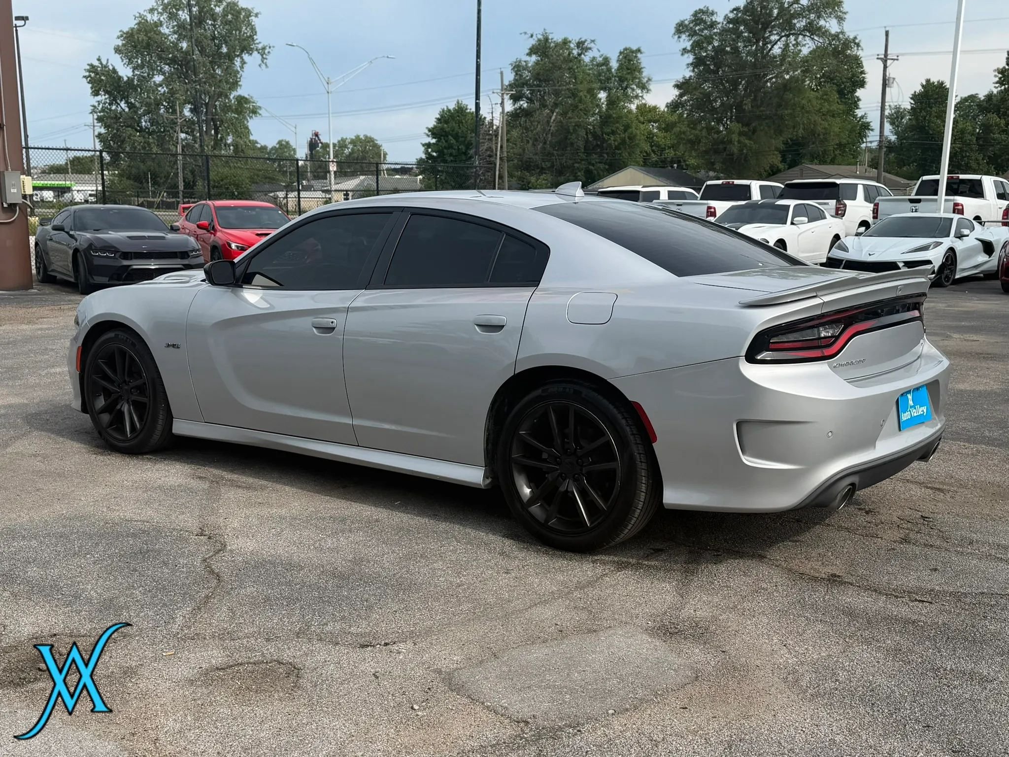 Used 2023 Dodge Charger R/T RWD image 5