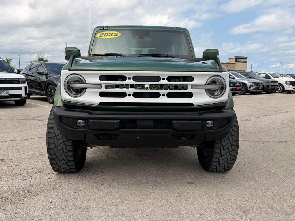 Used 2022 Ford Bronco Outer Banks image 2