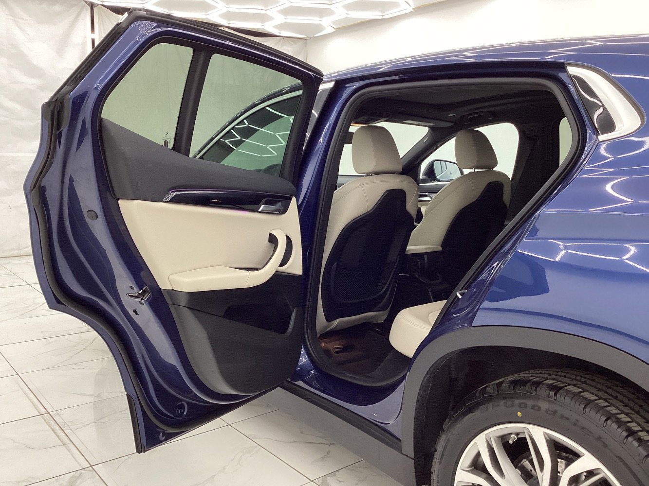 Used 2022 BMW X2 xDrive28i w/ Convenience Package image 22