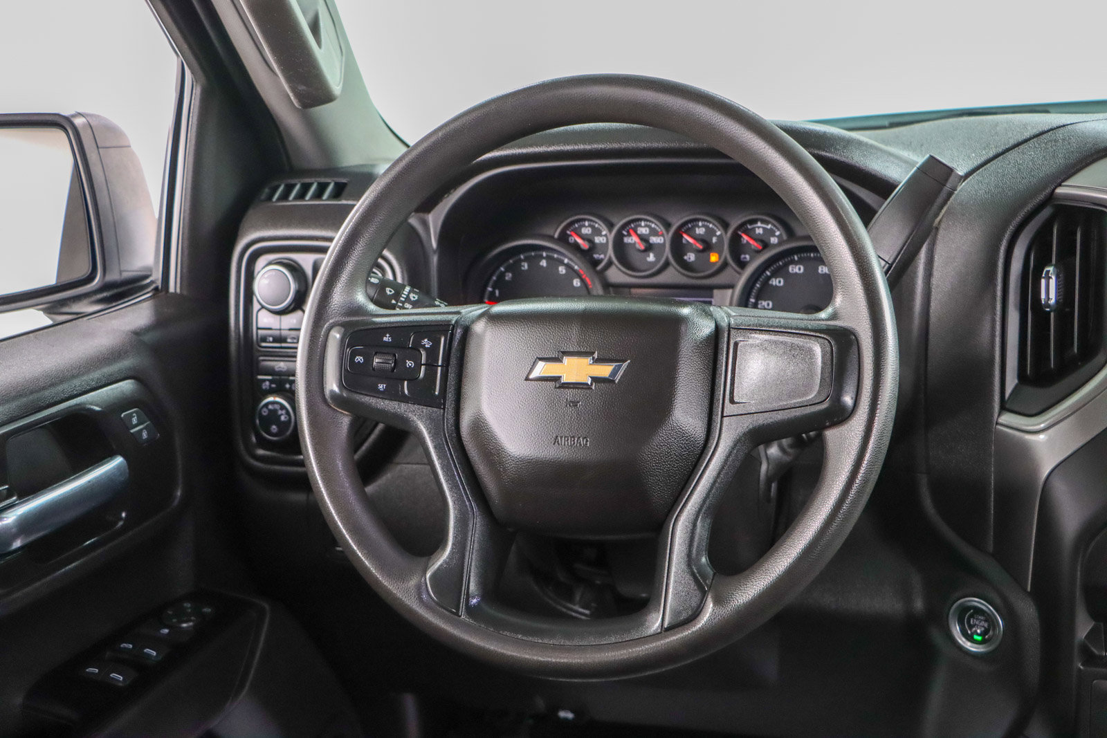 Used 2022 Chevrolet Silverado 1500 Custom image 12