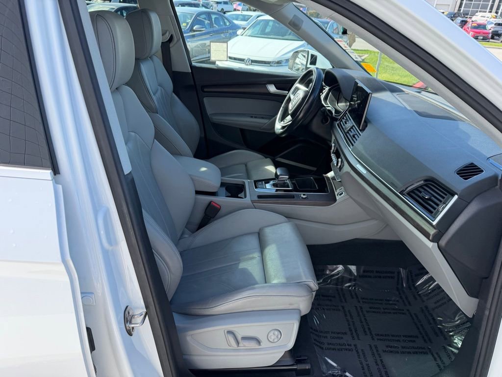 Used 2024 Audi Q5 2.0T Premium Plus image 22
