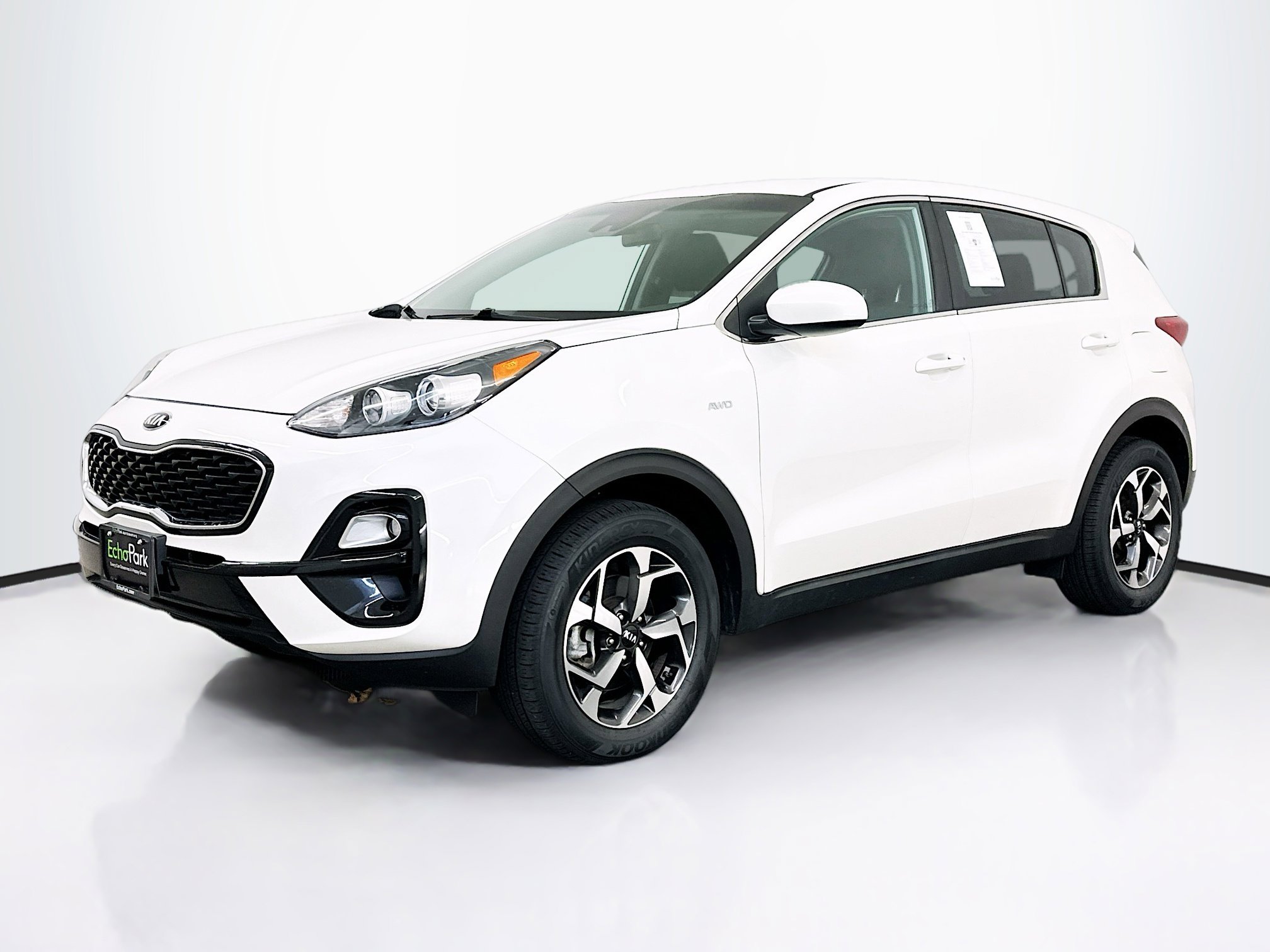 Used 2022 Kia Sportage LX image 3