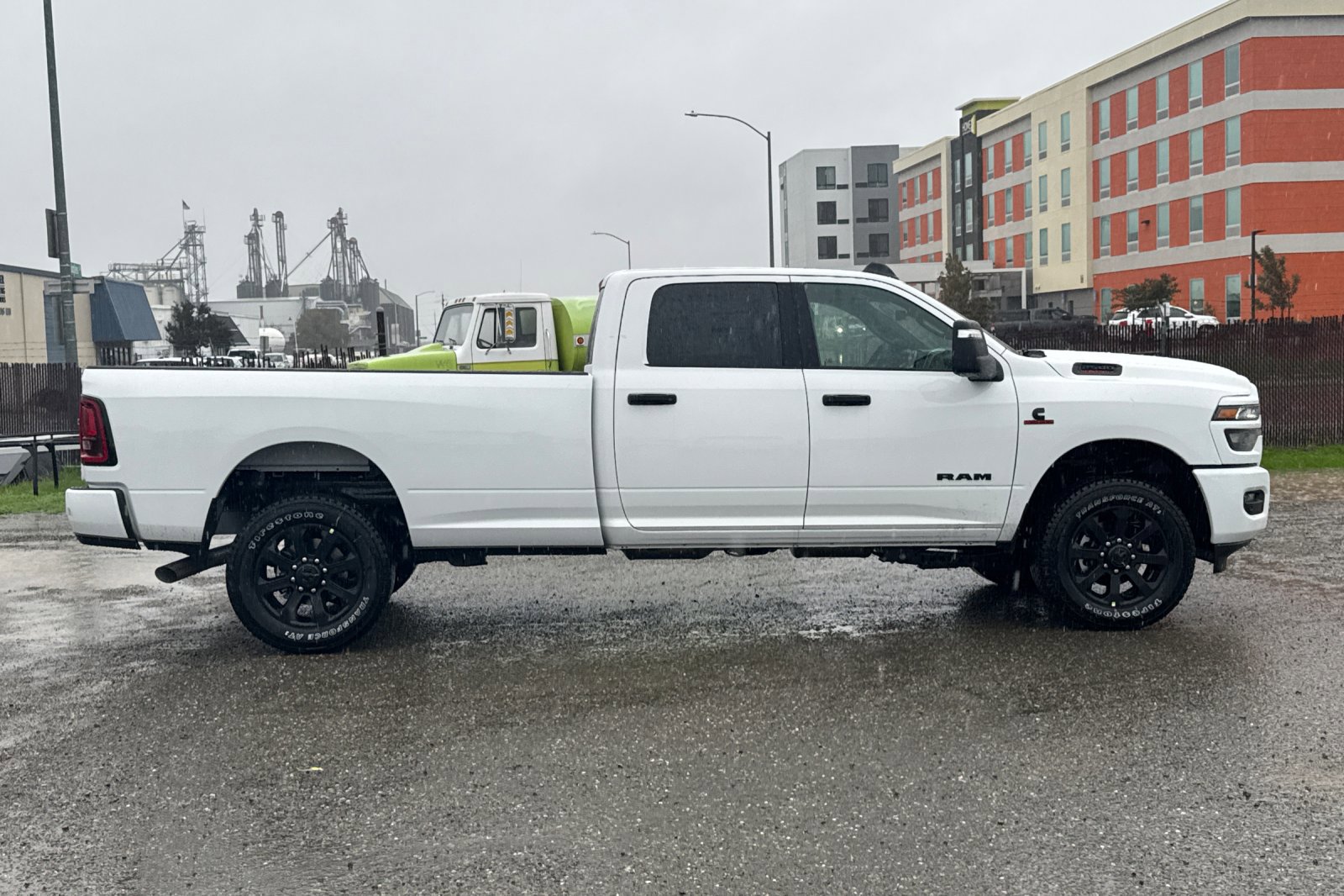 New 2026 RAM 2500 Big Horn image 2