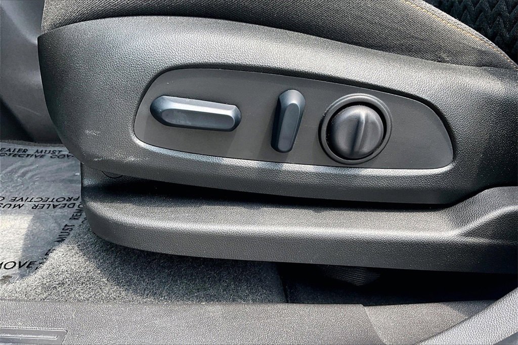 Certified 2024 Chevrolet Equinox LT image 34