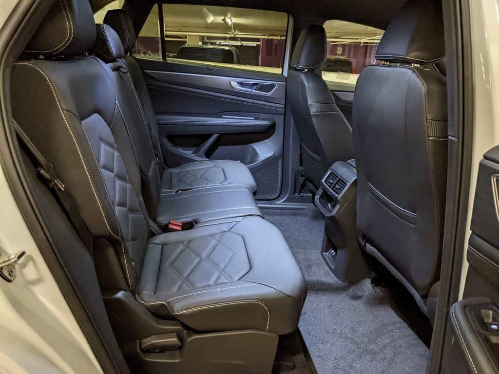 New 2026 Volkswagen Atlas Cross Sport SE image 20