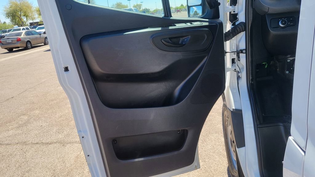 Used 2021 Mercedes-Benz Sprinter 1500 image 21