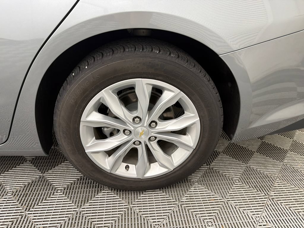 Used 2024 Chevrolet Malibu LT FWD image 19