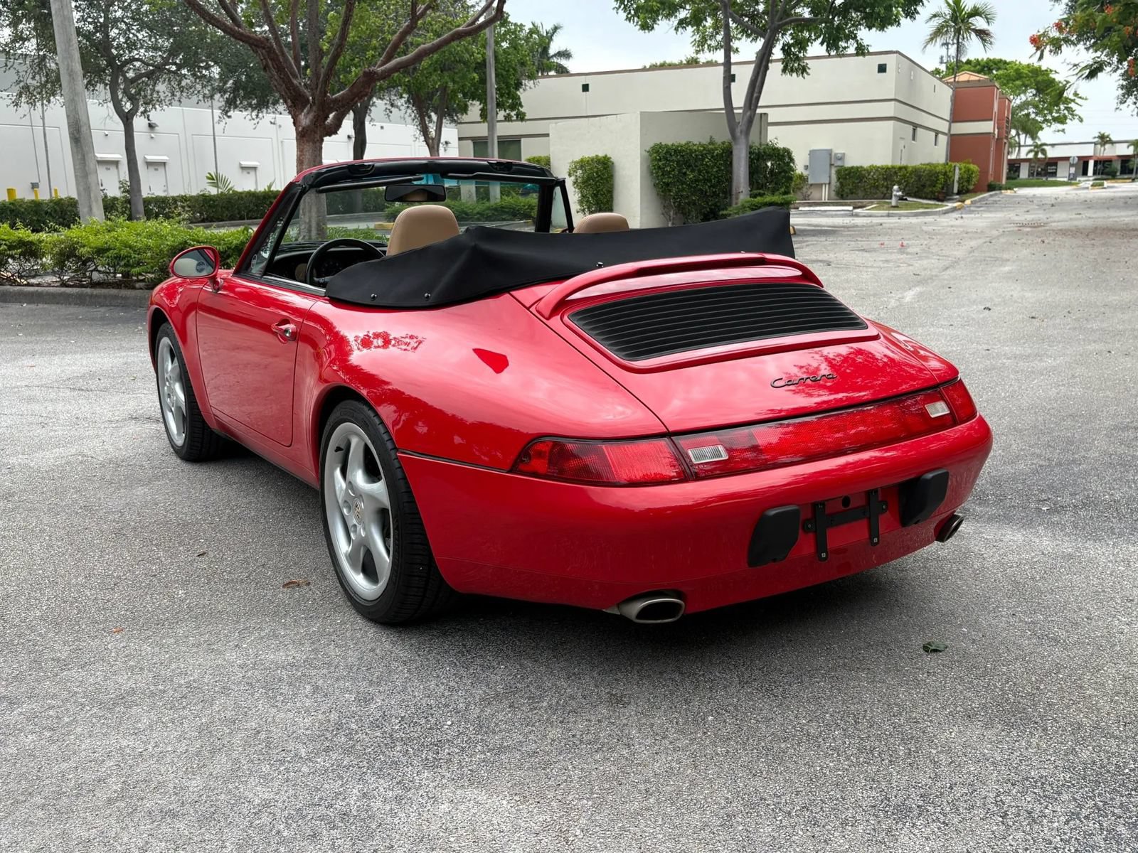Used 1998 Porsche 911 Cabriolet image 4