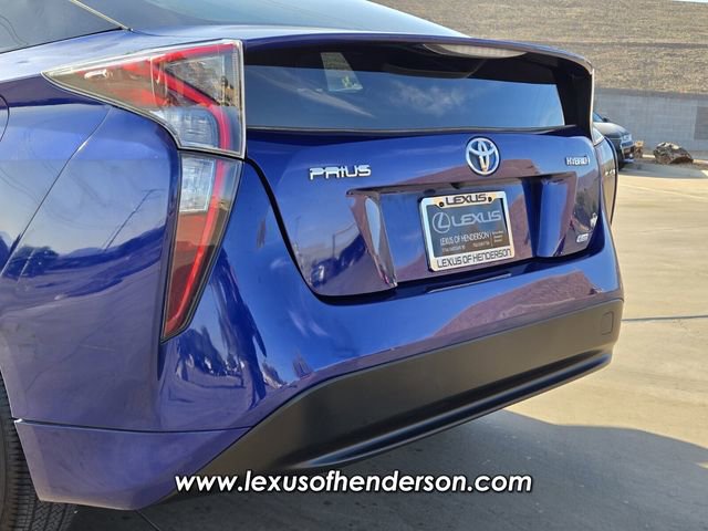 Used 2018 Toyota Prius Two FWD image 5