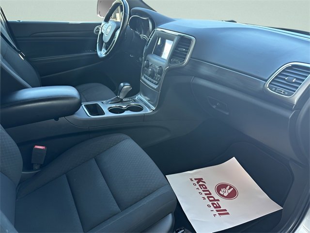 Used 2021 Jeep Grand Cherokee Laredo image 12