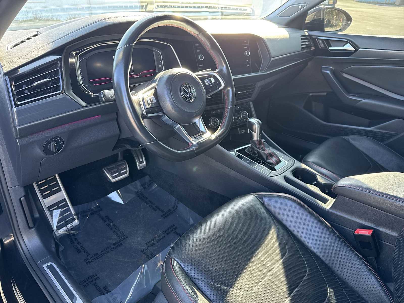 Used 2019 Volkswagen Jetta GLI Autobahn image 2