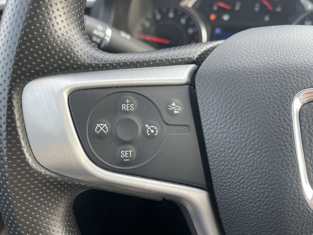 Used 2023 GMC Acadia SLE w/ Driver Convenience Package image 20