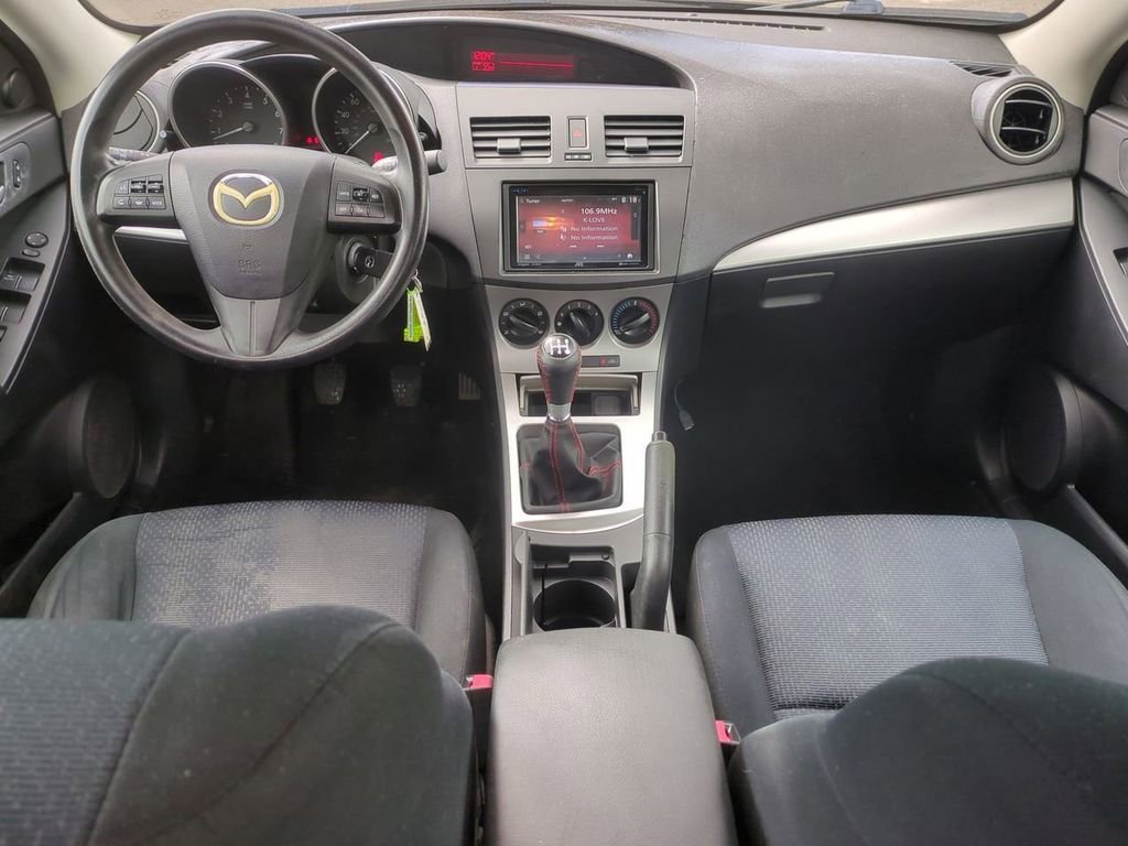 Used 2010 MAZDA MAZDA3 i Touring FWD image 21