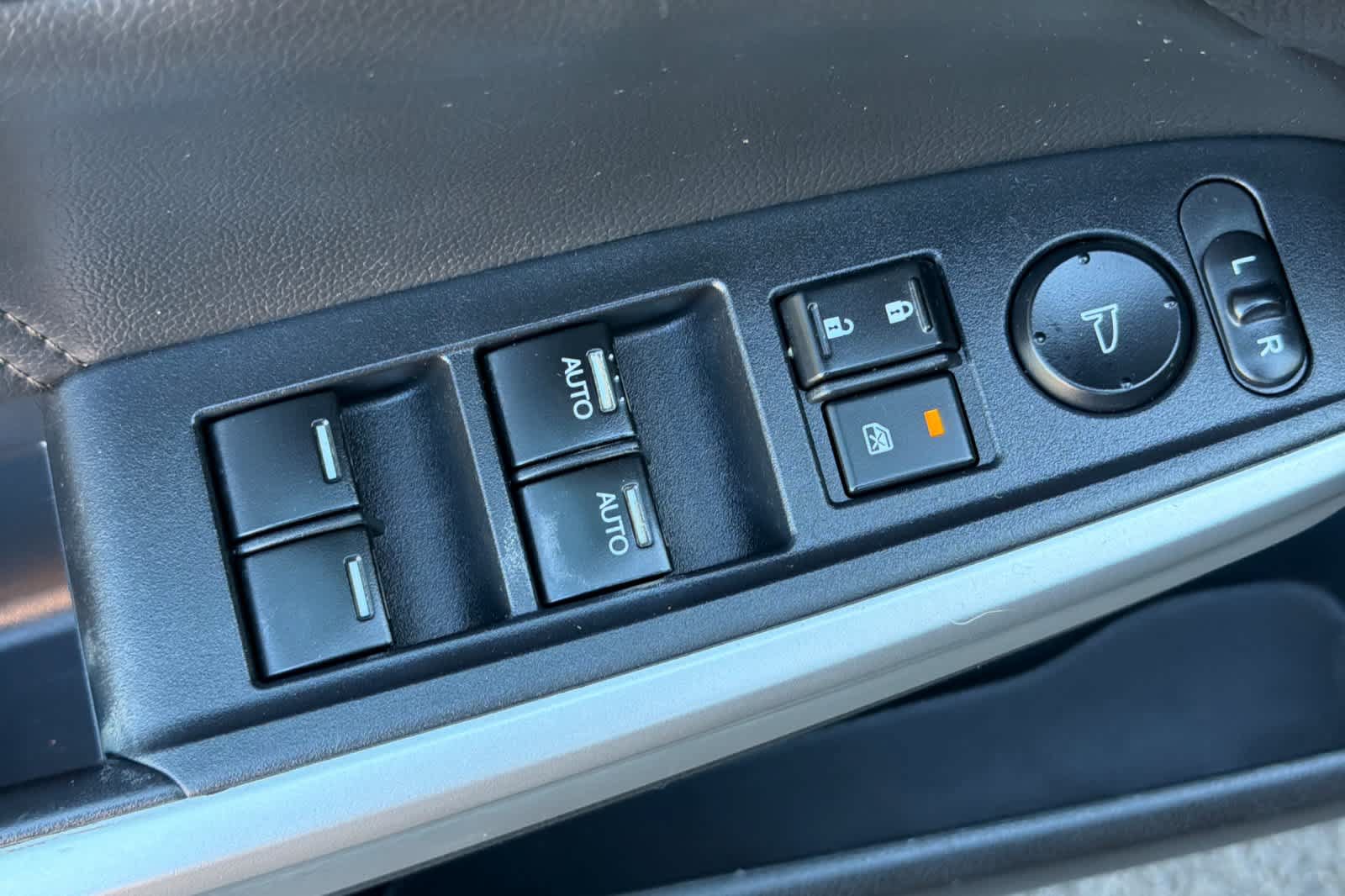 Used 2013 Honda Crosstour EX-L image 15