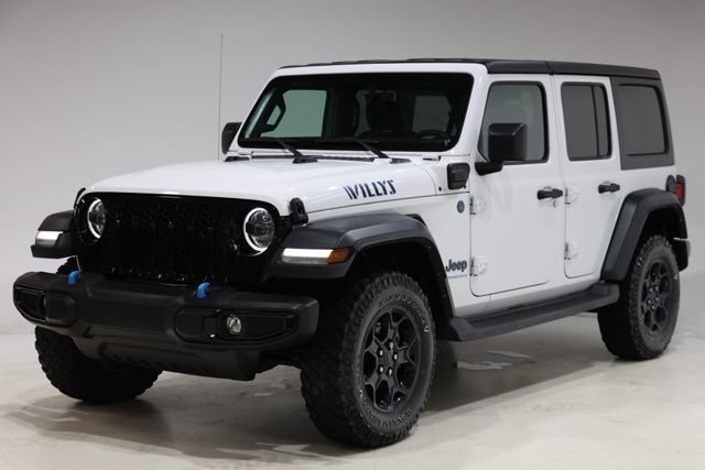 Used 2023 Jeep Wrangler Unlimited w/ 8.4" Radio Group AWD/4WD image 3