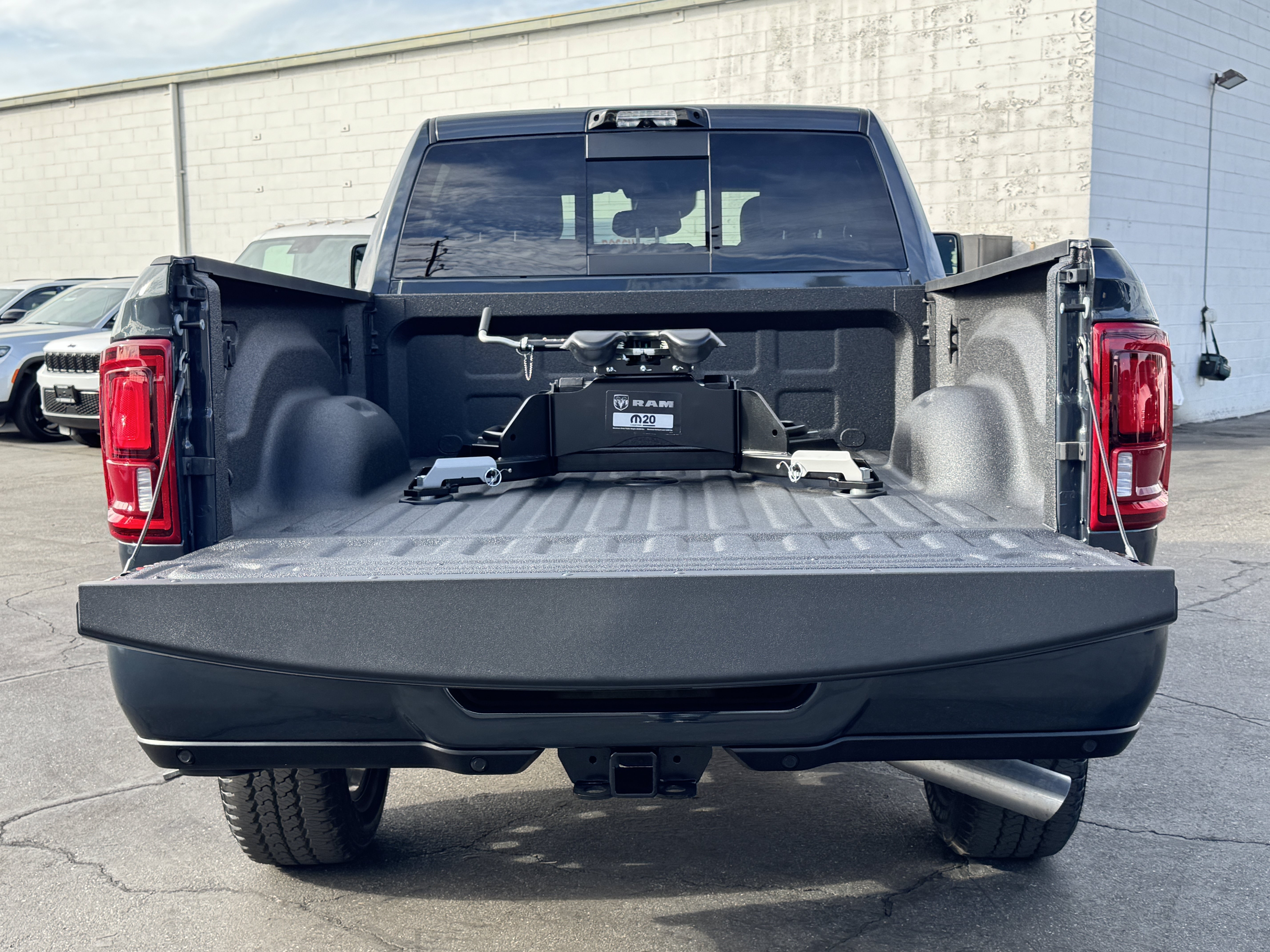 New 2026 RAM 3500 Limited AWD/4WD image 18