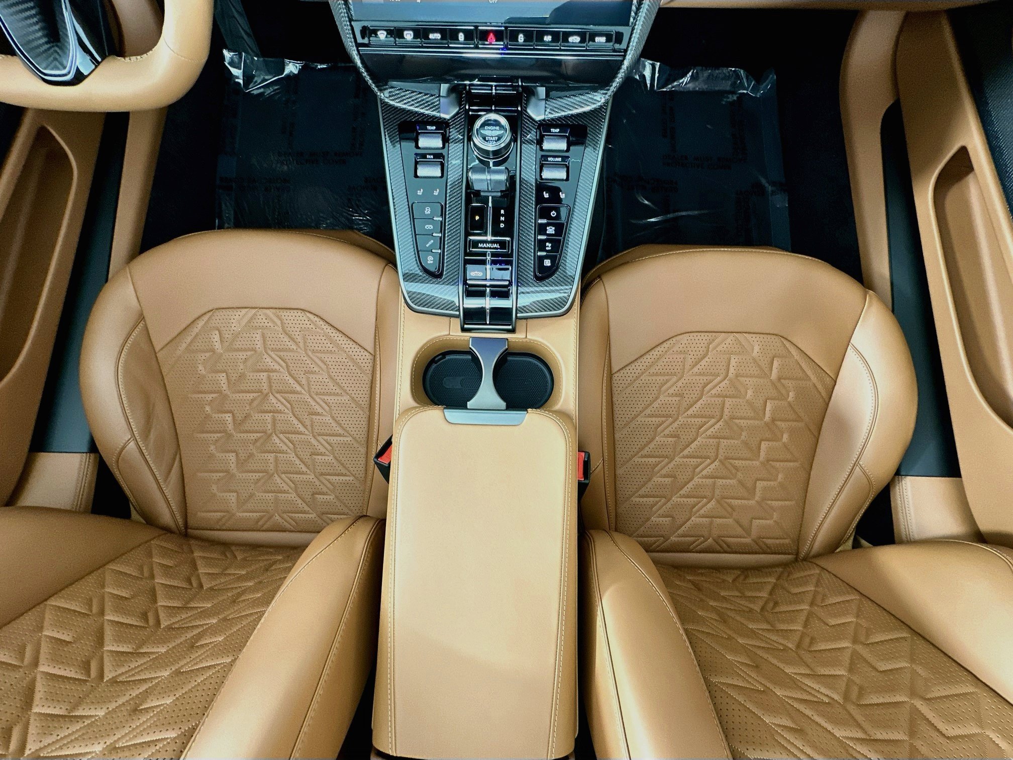 New 2026 Aston Martin Vanquish Convertible RWD image 22
