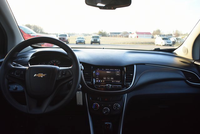 Used 2020 Chevrolet Trax LS w/ Tint and Cruise Package image 30