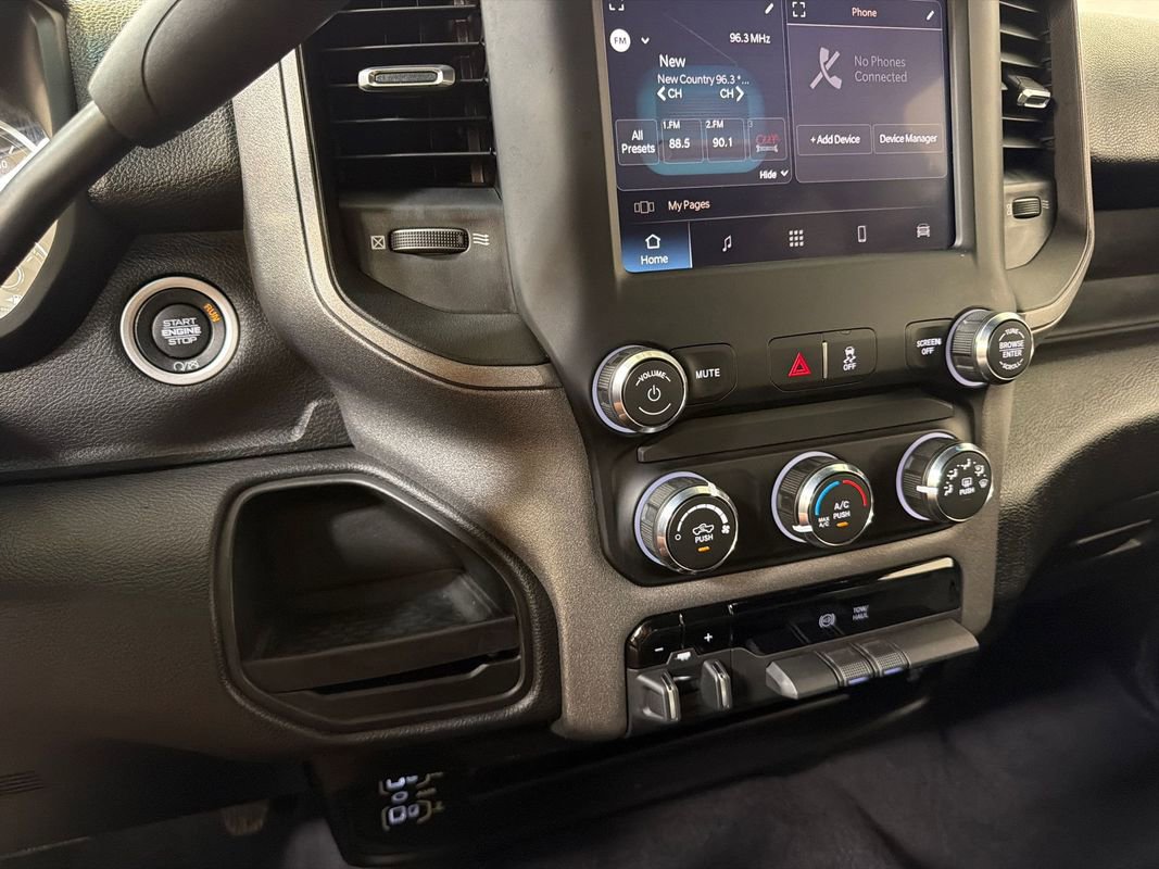 Used 2024 RAM 2500 Tradesman w/ Chrome Appearance Group AWD/4WD image 19