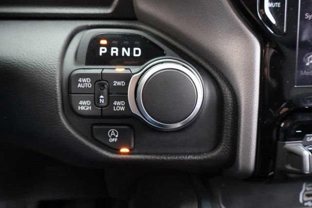 Used 2025 RAM 1500 Big Horn AWD/4WD image 29