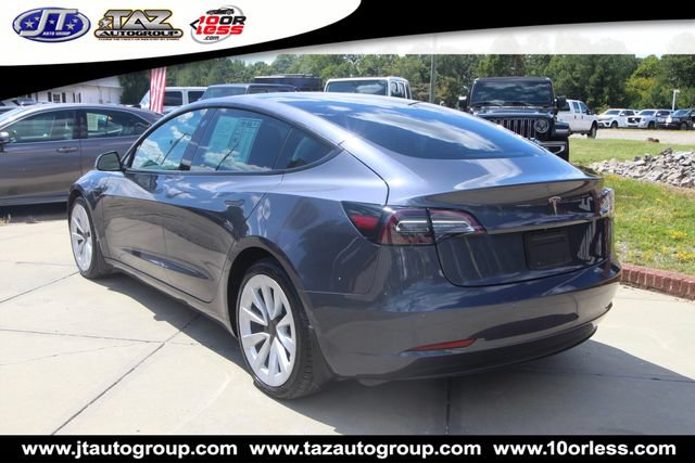 Used 2022 Tesla Model 3 RWD image 8