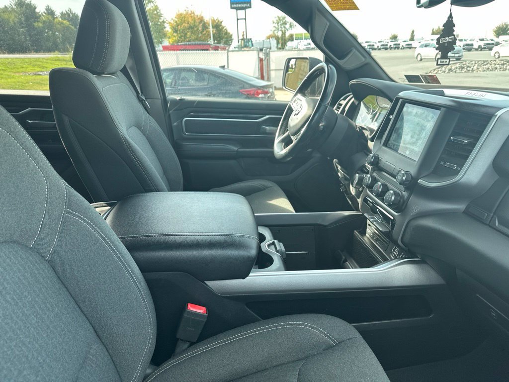 Used 2019 RAM 1500 Big Horn AWD/4WD image 3
