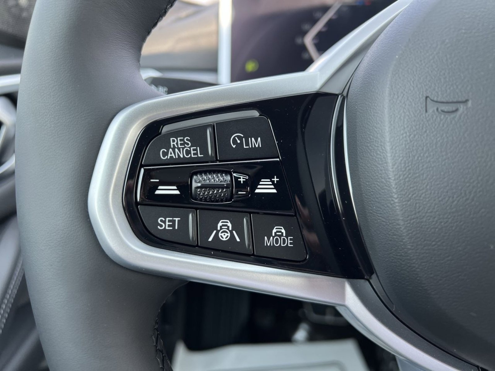 New 2026 BMW i4 xDrive40i w/ M Sport Package AWD/4WD image 30