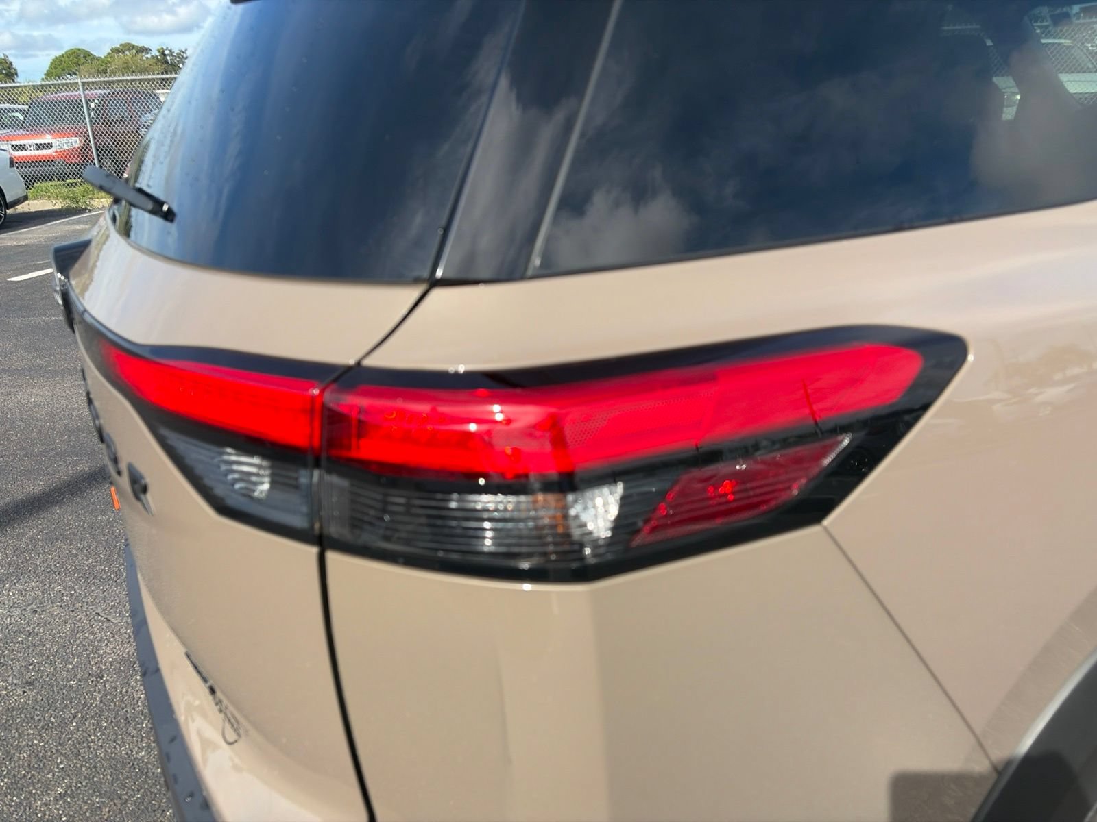 Used 2025 Nissan Pathfinder Rock Creek AWD/4WD image 15