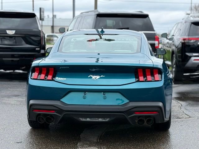 Certified 2026 Ford Mustang Coupe RWD image 40