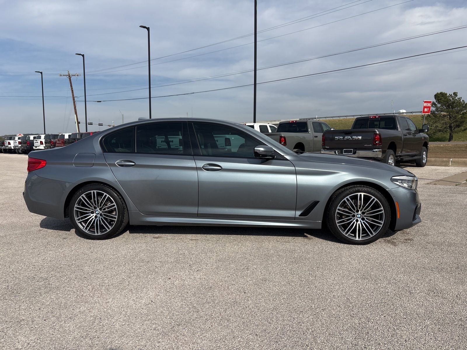 Used 2018 BMW 530e image 10